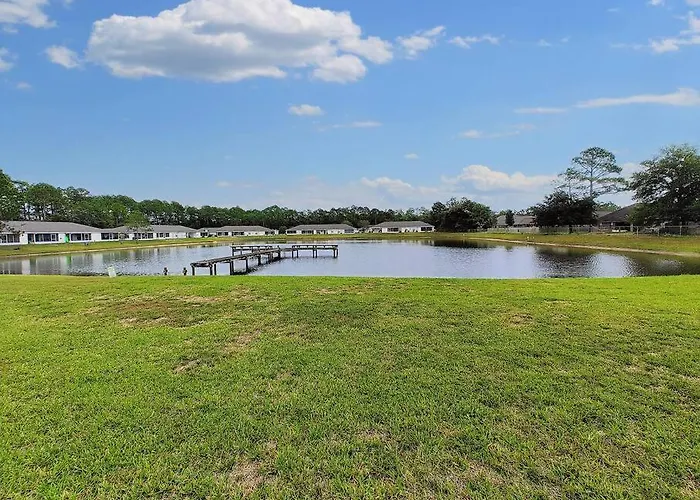 Holiday home 2 Bedroom Getaway, Perdido Key, Nas, *